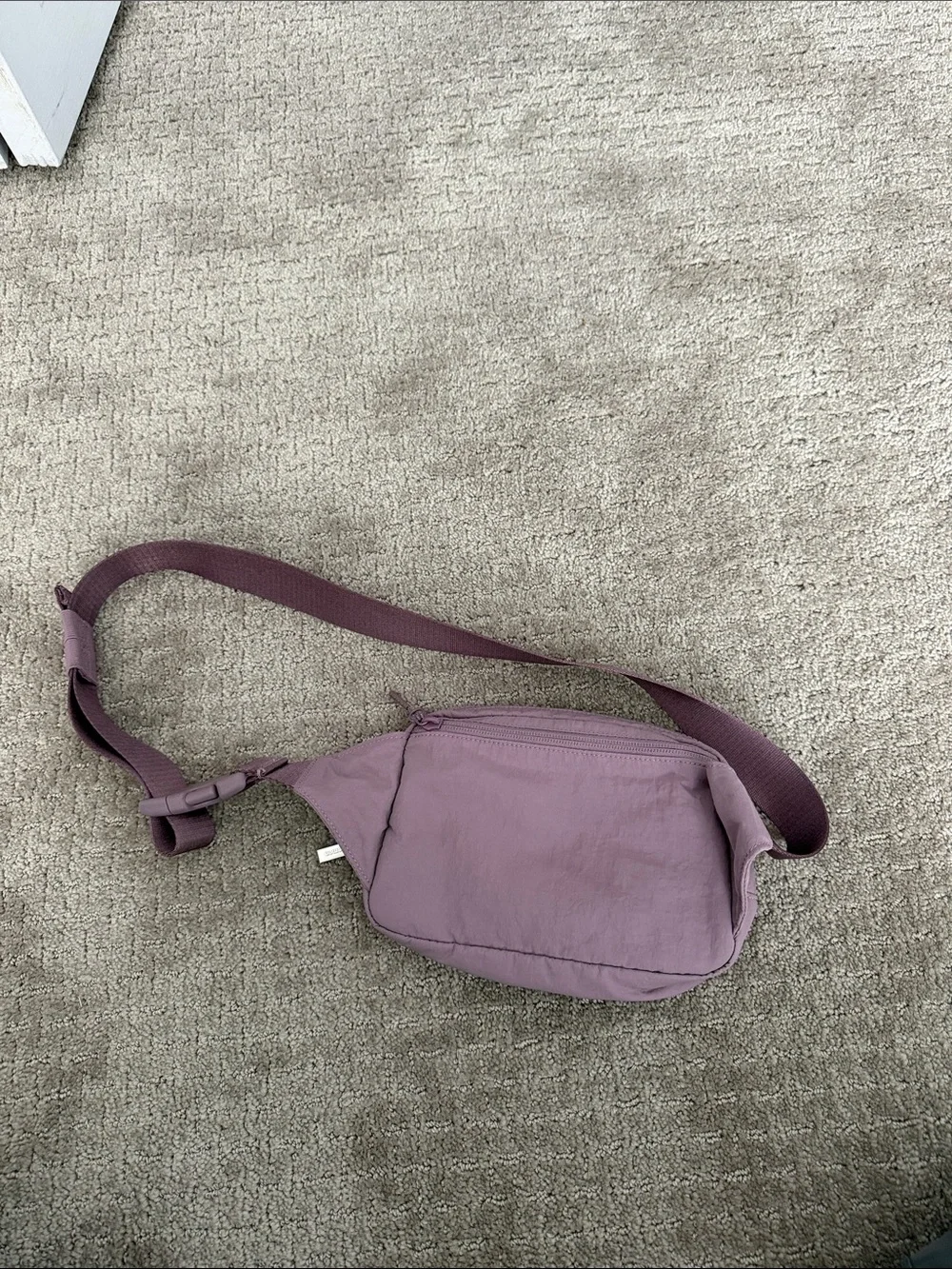 lululemon athletica Mauve/Purple Crossbody Belt Bag - Picture 2 of 5